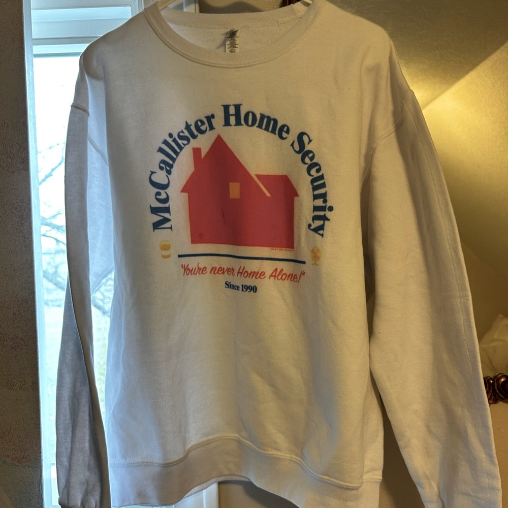 pacsun home alone crewneck, printing imperfection on front